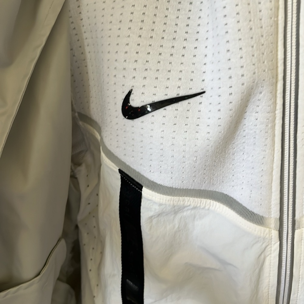 Nike x Sacai layered jacket - Picture 3 of 8